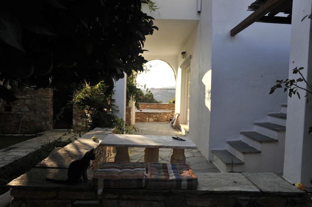 Romano Garden House - Land Tales Agios Romanos Zimmer foto